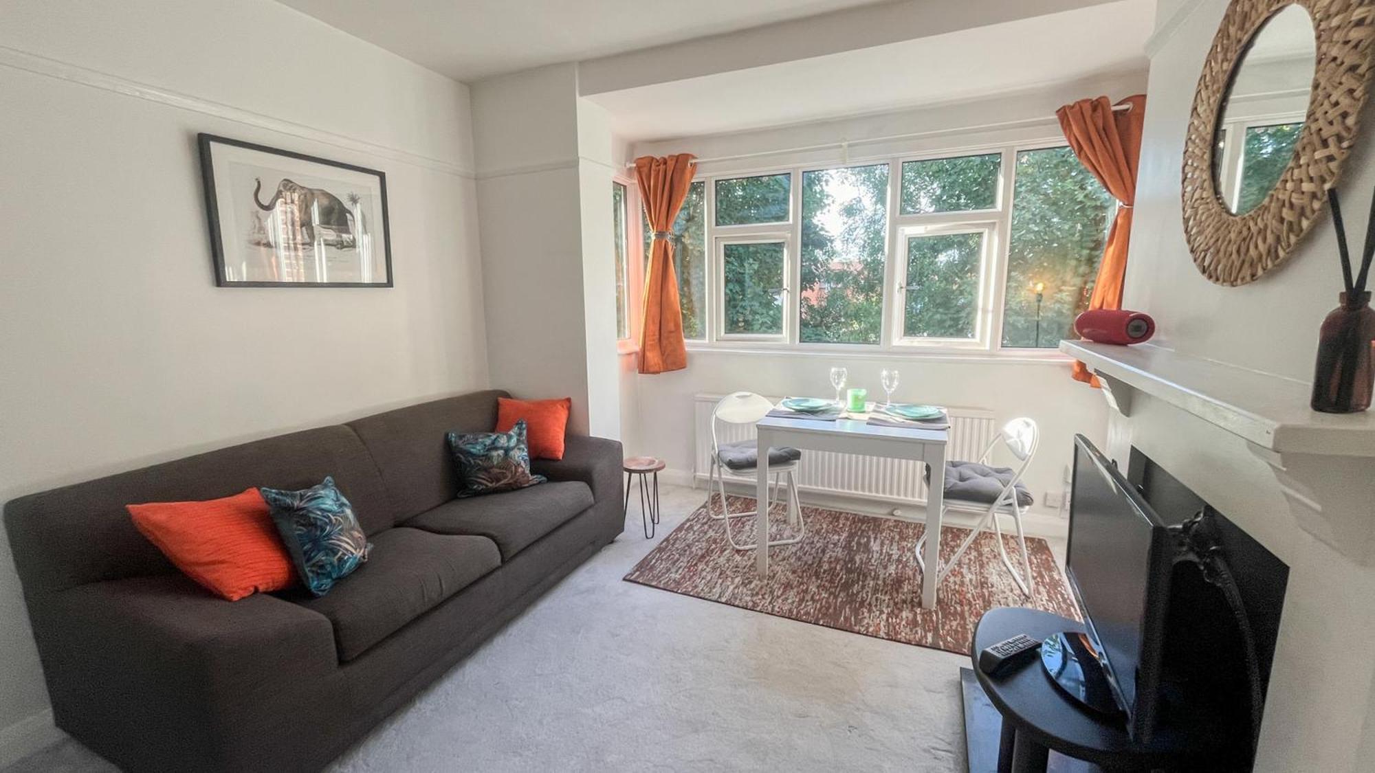 Modern 1 Bedroom Apt In Maidenhead Nr River Thames Taplow Luaran gambar